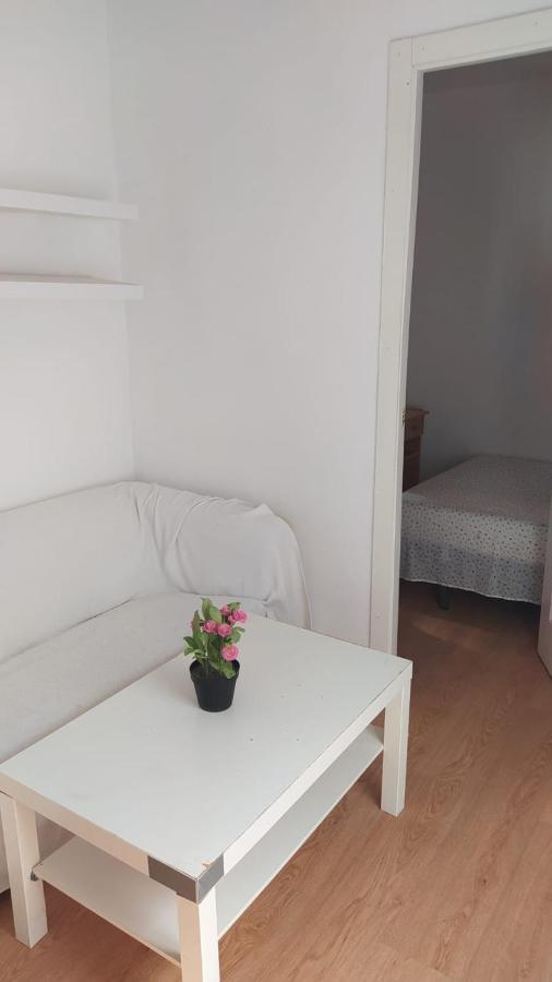 Apartamento En C. Maria Luisa 2 Dormitorios Madrid Ngoại thất bức ảnh